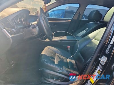 Zdjęcie 7 z 12 samochodu: 2013 BMW 535 XI VIN:WBAFU7C53DDU76897 - miniatura