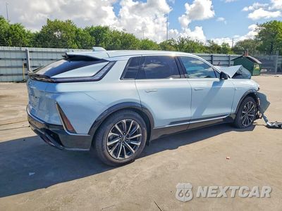 Trzecie zdjęcie samochodu z tyłu: 2024 CADILLAC LYRIQ LUXURY VIN:1GYKPPRK8RZ104644 - miniatura