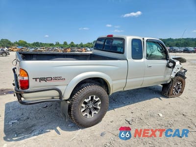 Trzecie zdjęcie samochodu z tyłu: 2001 TOYOTA TACOMA XTRACAB PRERUNNER VIN:5TESN92N91Z846331 - miniatura