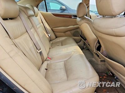 Zdjęcie 10 z 13 samochodu: 2005 LEXUS ES 330 VIN:JTHBA30G955079116 - miniatura