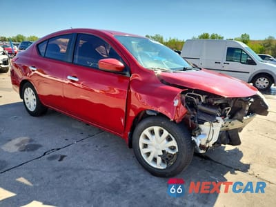 Czwarte zdjęcie samochodu z boku: 2015 NISSAN VERSA 1.6 SV VIN:3N1CN7AP0FL898990 - miniatura
