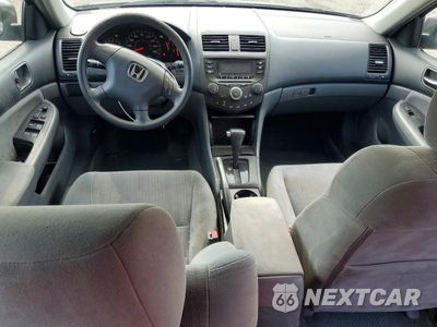 Zdjęcie 8 z 12 samochodu: 2003 HONDA ACCORD LX VIN:1HGCM56333A042288 - miniatura