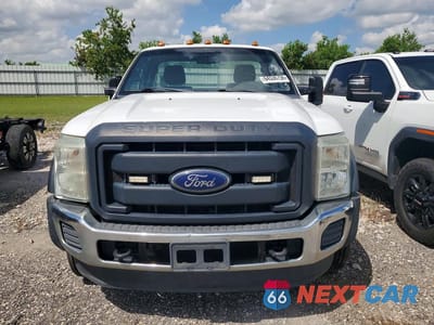 Piąte zdjęcie samochodu w środku: 2016 FORD F550 SUPER DUTY VIN:1FDUF5GT0GEC46455 - miniatura