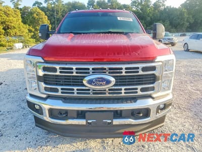Piąte zdjęcie samochodu w środku: 2024 FORD F350 SUPER DUTY VIN:1FT8X3DT9REF41570 - miniatura
