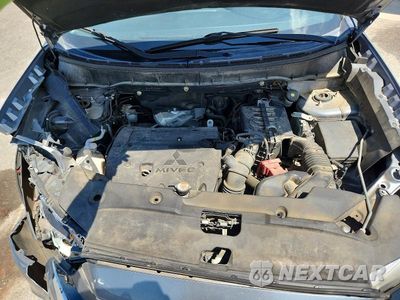 Zdjęcie 12 z 13 samochodu: 2016 MITSUBISHI OUTLANDER SPORT ES VIN:JA4AP3AU1GZ031566 - miniatura
