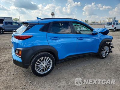 Trzecie zdjęcie samochodu z tyłu: 2020 HYUNDAI KONA SEL PLUS VIN:KM8K62AA4LU571400 - miniatura