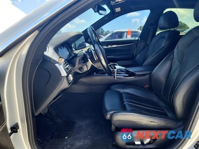 Zdjęcie 7 z 12 samochodu: 2018 BMW 640 XIGT VIN:WBAJV6C55JBC99913 - miniatura