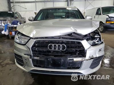 Piąte zdjęcie samochodu w środku: 2017 AUDI Q3 PREMIUM PLUS VIN:WA1JCCFS4HR005953 - miniatura