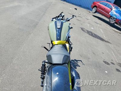 Zdjęcie 6 z 8 samochodu: 2026 INDIAN MOTORCYCLE CO. SPORT SCOUT LIMITED +TECH VIN:56KSSD764T3028241 - miniatura