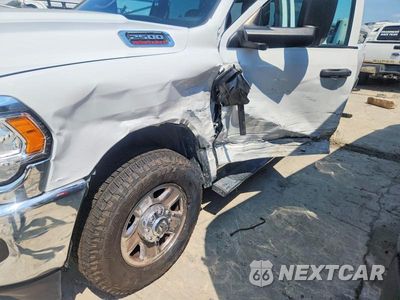 Zdjęcie 12 z 12 samochodu: 2022 RAM 2500 TRADESMAN VIN:3C6UR5HJ0NG129867 - miniatura