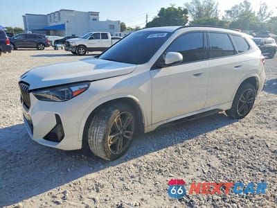 2024 BMW X1 XDRIVE28I WBX73EF07R5Y41097 - główne zdjęcie licytacji z USA - miniatura