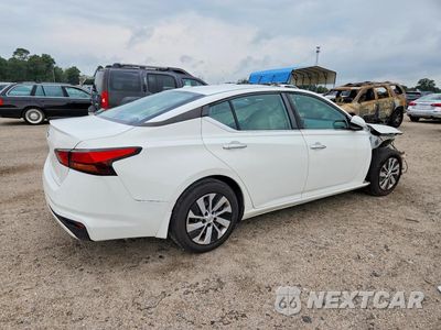 Trzecie zdjęcie samochodu z tyłu: 2019 NISSAN ALTIMA S VIN:1N4BL4BV8KN317715 - miniatura