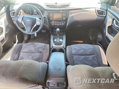 Zdjęcie 8 z 12 samochodu: 2015 NISSAN ROGUE SV VIN:KNMAT2MT8FP585244 - miniatura
