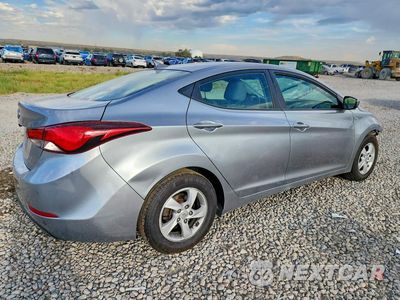 Trzecie zdjęcie samochodu z tyłu: 2015 HYUNDAI ELANTRA SE VIN:5NPDH4AE5FH639899 - miniatura