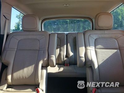 Zdjęcie 10 z 13 samochodu: 2020 LINCOLN AVIATOR RESERVE VIN:5LM5J7XC3LGL14094 - miniatura