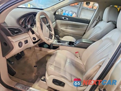 Zdjęcie 7 z 13 samochodu: 2010 LINCOLN MKT VIN:2LMHJ5ATXABJ26663 - miniatura