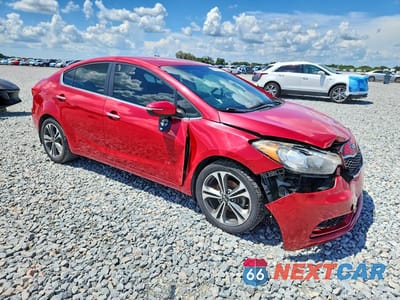 Czwarte zdjęcie samochodu z boku: 2014 KIA FORTE EX VIN:KNAFX4A83E5106970 - miniatura