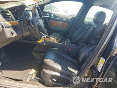 Zdjęcie 7 z 12 samochodu: 2013 LINCOLN MKS VIN:1LNHL9FT4DG611108 - miniatura