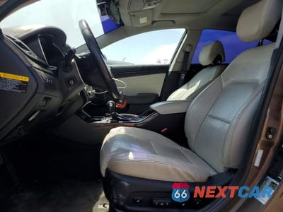 Zdjęcie 7 z 12 samochodu: 2014 KIA CADENZA LIMITED VIN:KNALN4D7XE5147981 - miniatura