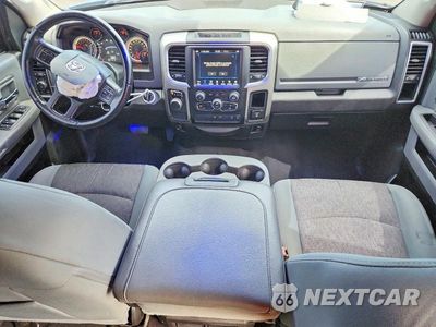 Zdjęcie 8 z 13 samochodu: 2019 RAM 1500 CLASSIC SLT VIN:1C6RR6TTXKS683345 - miniatura