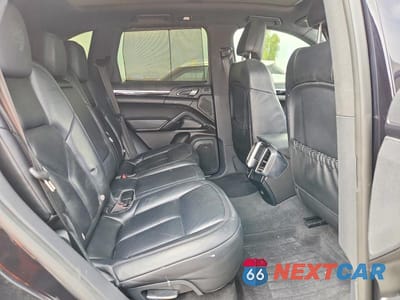 Zdjęcie 10 z 12 samochodu: 2017 PORSCHE CAYENNE SE HYBRID PLATINUM VIN:WP1AE2A20HLA70625 - miniatura