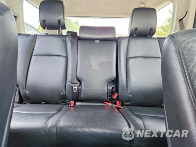 Zdjęcie 10 z 13 samochodu: 2011 TOYOTA 4RUNNER LIMITED VIN:JTEBU5JR5B5052328 - miniatura
