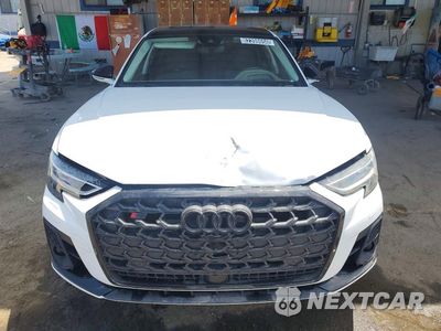 Piąte zdjęcie samochodu w środku: 2023 AUDI S8 VIN:WAULSAF8XPN011320 - miniatura