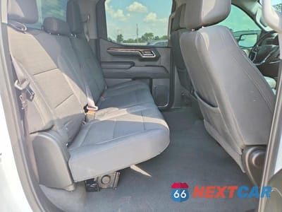 Zdjęcie 10 z 12 samochodu: 2024 CHEVROLET SILVERADO K1500 LT TRAIL BOSS VIN:3GCUDFED7RG315102 - miniatura