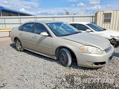 Czwarte zdjęcie samochodu z boku: 2011 CHEVROLET IMPALA LT VIN:2G1WB5EK9B1169719 - miniatura
