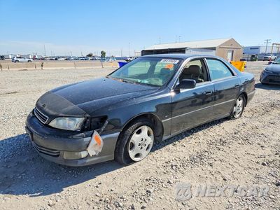 2001 LEXUS ES 300 JT8BF28G610323215 - główne zdjęcie licytacji z USA - miniatura