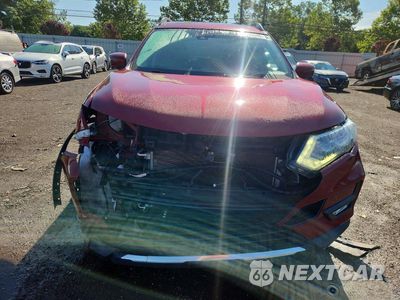 Piąte zdjęcie samochodu w środku: 2019 NISSAN ROGUE SL VIN:5N1AT2MV7KC718560 - miniatura