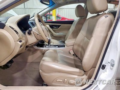 Zdjęcie 7 z 12 samochodu: 2013 NISSAN ALTIMA 2.5 VIN:1N4AL3AP3DN579587 - miniatura