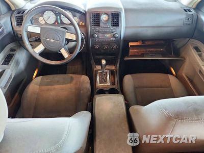 Zdjęcie 8 z 13 samochodu: 2006 CHRYSLER 300 VIN:2C3KA43R36H377101 - miniatura