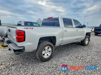 Trzecie zdjęcie samochodu z tyłu: 2016 CHEVROLET SILVERADO K1500 LT VIN:3GCUKREC9GG311421 - miniatura