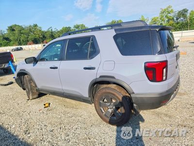 Trzecie zdjęcie samochodu z tyłu: 2026 HONDA PASSPORT RTL VIN:5FNYF9H34TB048451 - miniatura