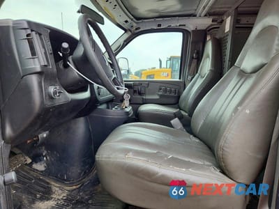 Zdjęcie 7 z 12 samochodu: 2009 CHEVROLET EXPRESS G2500 VIN:1GCGG25C391113876 - miniatura