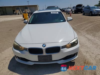 Piąte zdjęcie samochodu w środku: 2014 BMW 328 I SULEV VIN:WBA3C1C58EK105475 - miniatura
