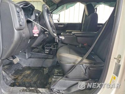 Zdjęcie 7 z 12 samochodu: 2021 CHEVROLET SILVERADO K2500 HEAVY DUTY VIN:1GC5YLE73MF282806 - miniatura