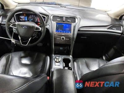 Zdjęcie 8 z 12 samochodu: 2020 FORD FUSION TITANIUM VIN:3FA6P0K91LR133233 - miniatura