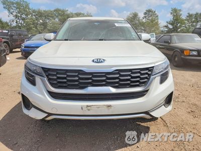 Piąte zdjęcie samochodu w środku: 2021 KIA SELTOS LX VIN:KNDEPCAA2M7085494 - miniatura