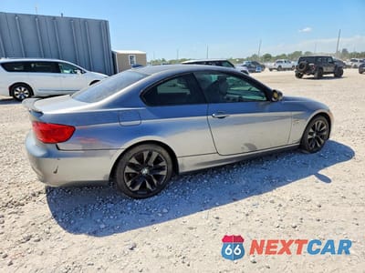 Trzecie zdjęcie samochodu z tyłu: 2012 BMW 328 XI SULEV VIN:WBAKF5C5XCE657338 - miniatura