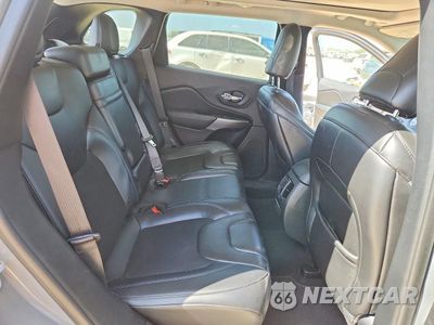 Zdjęcie 10 z 13 samochodu: 2019 JEEP CHEROKEE LATITUDE PLUS VIN:1C4PJLLBXKD392507 - miniatura