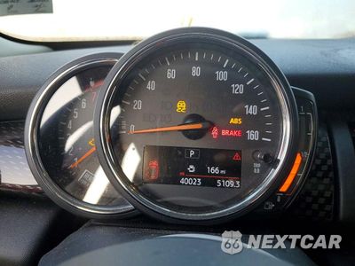 Zdjęcie 9 z 13 samochodu: 2019 MINI COOPER S VIN:WMWXU3C52K2H86855 - miniatura