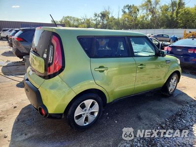 Trzecie zdjęcie samochodu z tyłu: 2016 KIA SOUL BASE VIN:KNDJN2A22G7867919 - miniatura