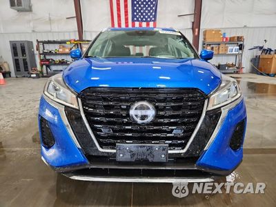 Piąte zdjęcie samochodu w środku: 2023 NISSAN KICKS SV VIN:3N1CP5CV2PL513411 - miniatura
