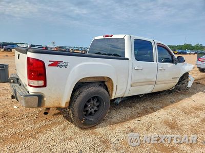 Trzecie zdjęcie samochodu z tyłu: 2007 GMC NEW SIERRA K1500 VIN:3GTEK13M47G546231 - miniatura