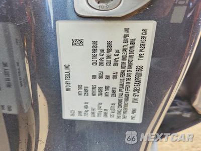 Zdjęcie 12 z 12 samochodu: 2023 TESLA MODEL 3 VIN:5YJ3E1EAXPF601563 - miniatura
