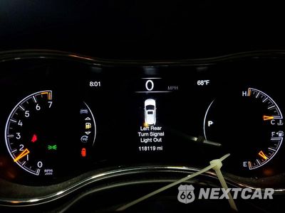 Zdjęcie 9 z 13 samochodu: 2018 JEEP GRAND CHEROKEE LIMITED VIN:1C4RJFBG5JC377229 - miniatura