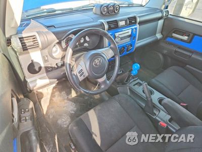 Zdjęcie 8 z 13 samochodu: 2007 TOYOTA FJ CRUISER BASE VIN:JTEBU11F970015835 - miniatura