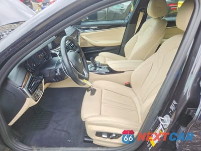 Zdjęcie 7 z 12 samochodu: 2018 BMW 540 XI VIN:WBAJE7C58JWC56696 - miniatura
